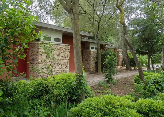 Auberge de Jeunesse HI Nîmes